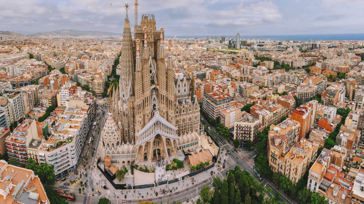 L'achèvement de la tour de Jésus-Christ sera un moment phare de lannée du centenaire de la mort d'Antoni Gaudí. © Pawel Gaul / Getty Images